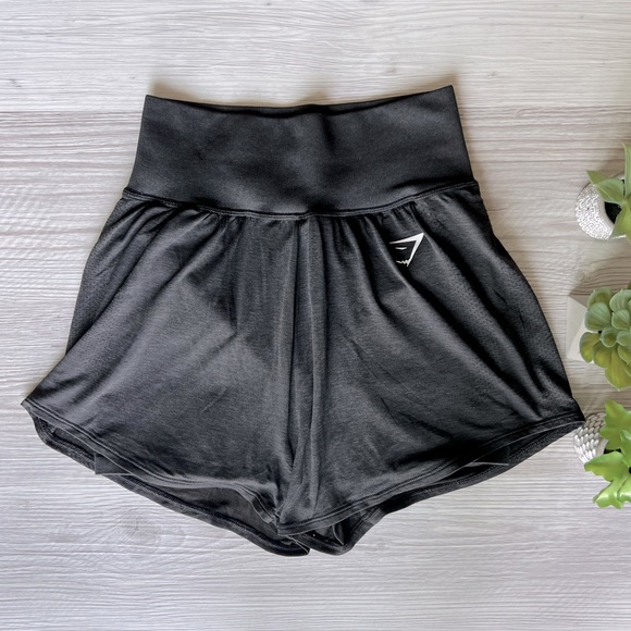 GYMSHARK two layer running shorts size M - Picture 1 of 12